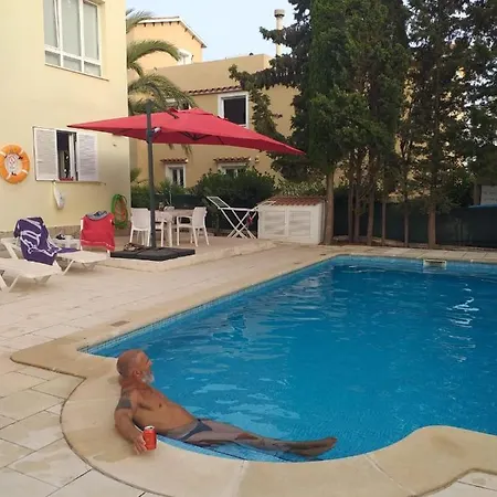 With Pool, 200m From *