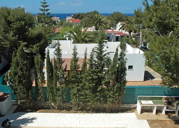 With Pool, 200m From 度假居 卡拉布兰卡