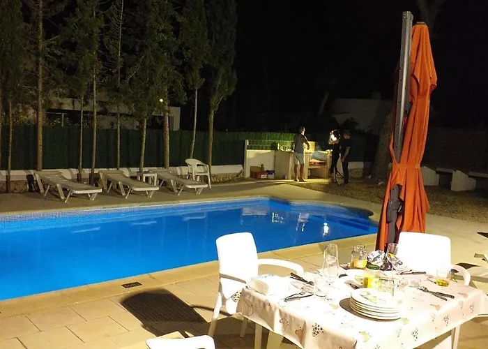 Сasa de vacaciones With Pool, 200m From Cala Blanca (Menorca)